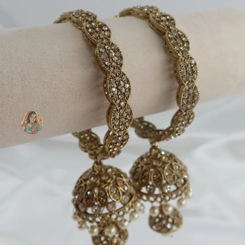 Medha Jhumka Bangle