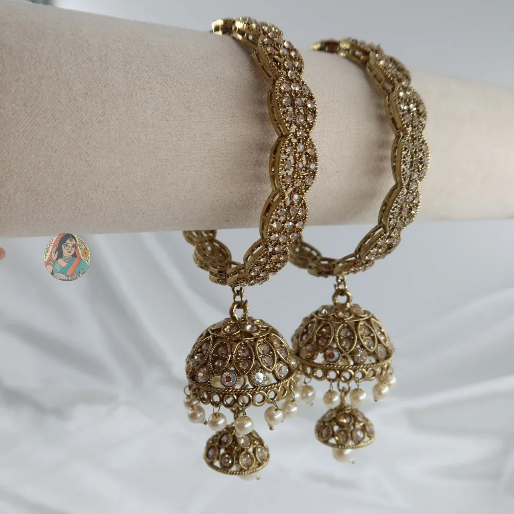Medha Jhumka Bangle