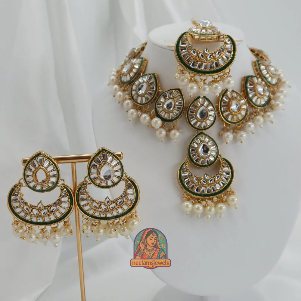 Mehreen Kundan Set