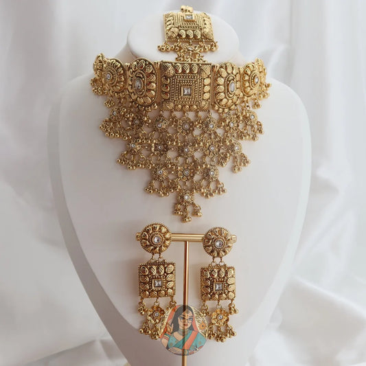 Mira Necklace Set (White)