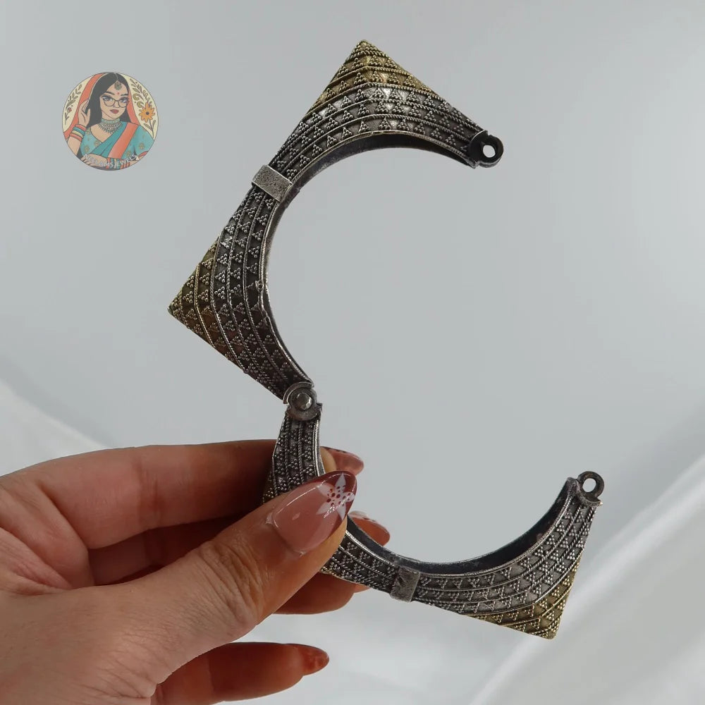 Mira Oxidized Dual-Tone Bangle