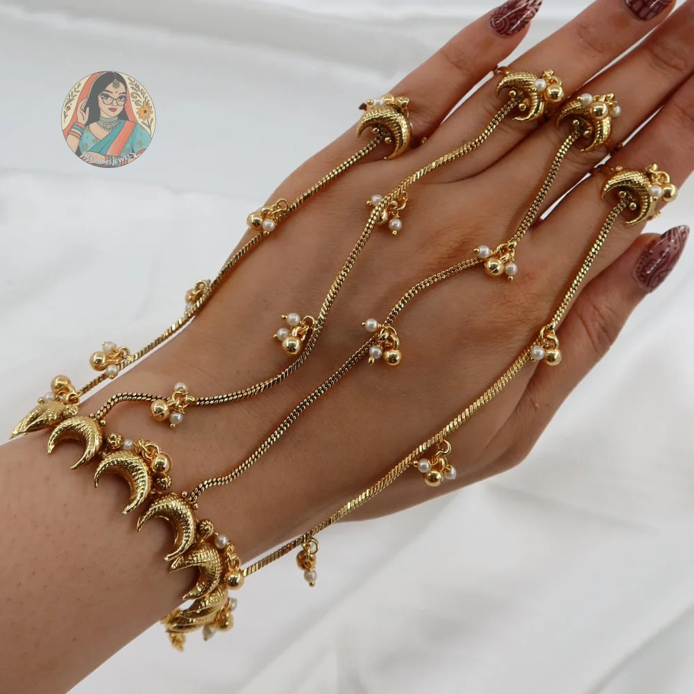 Moon Gold Haathphool