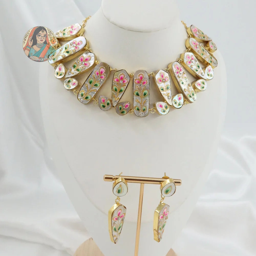 Mother of Pearl Necklace Set