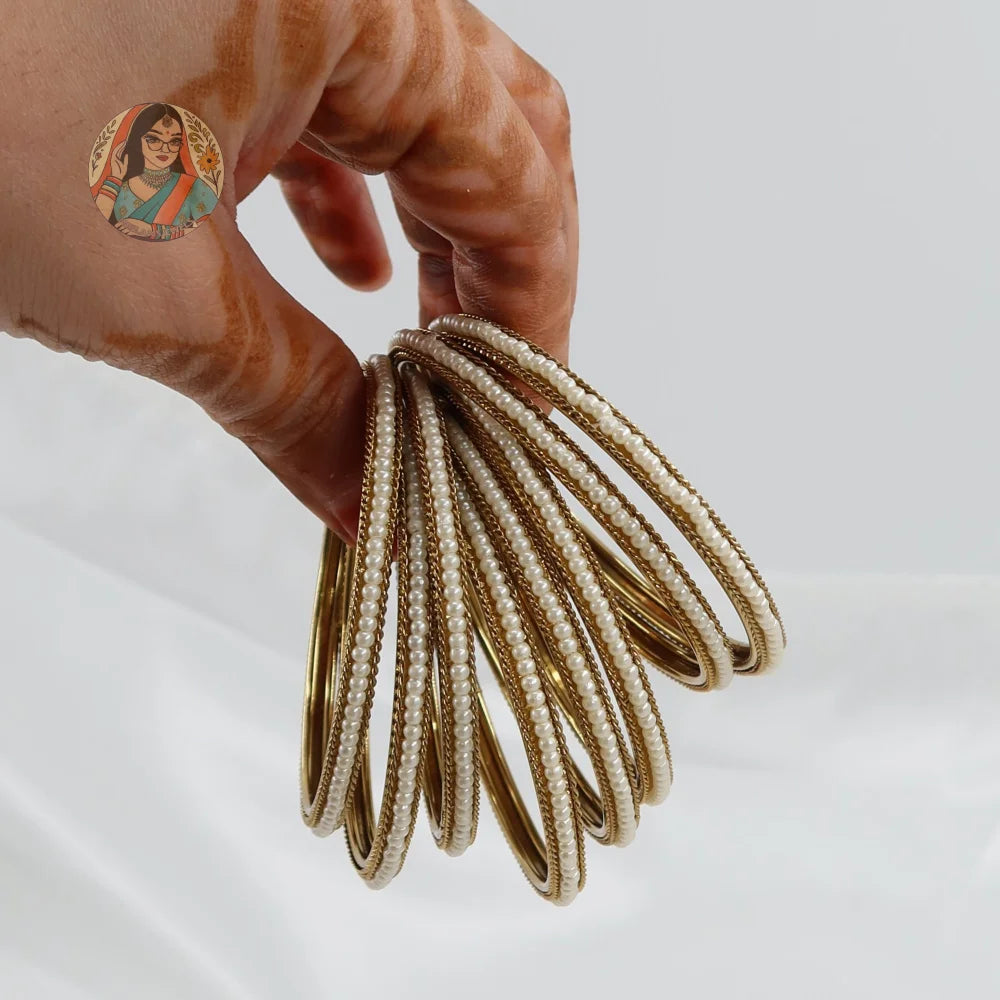 Nisha Gold Accent Bangles