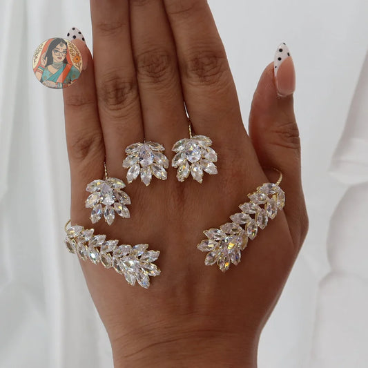 Nithya Palm Cuff Bracelet - Gold