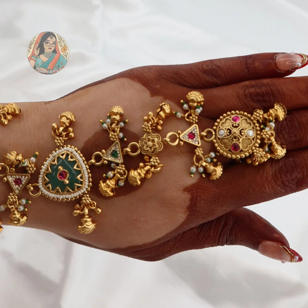 Nitya Heritage Haathphool