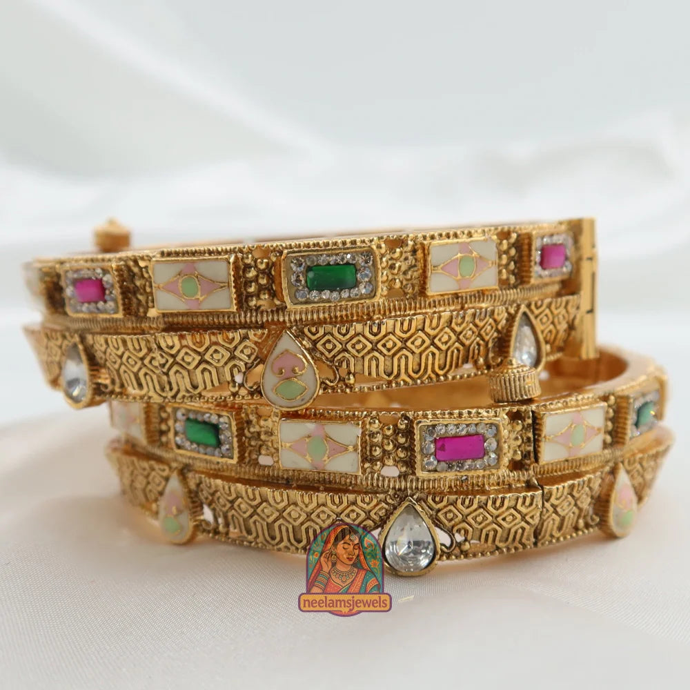 Noor Polki Screw Kada