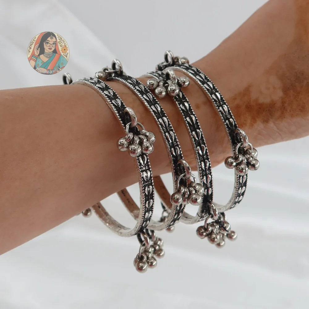 Oxidized Ghungroo Mini Bangle Set