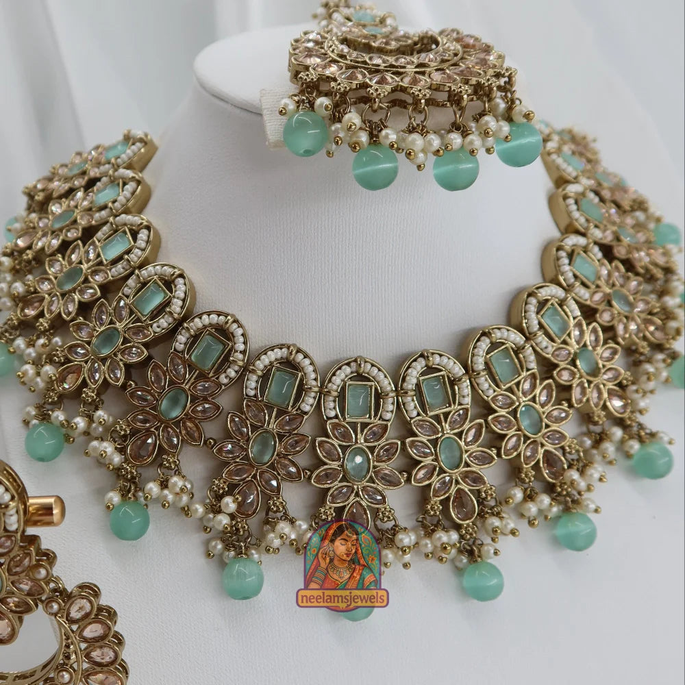 Pari Necklace Set (Baby Blue)