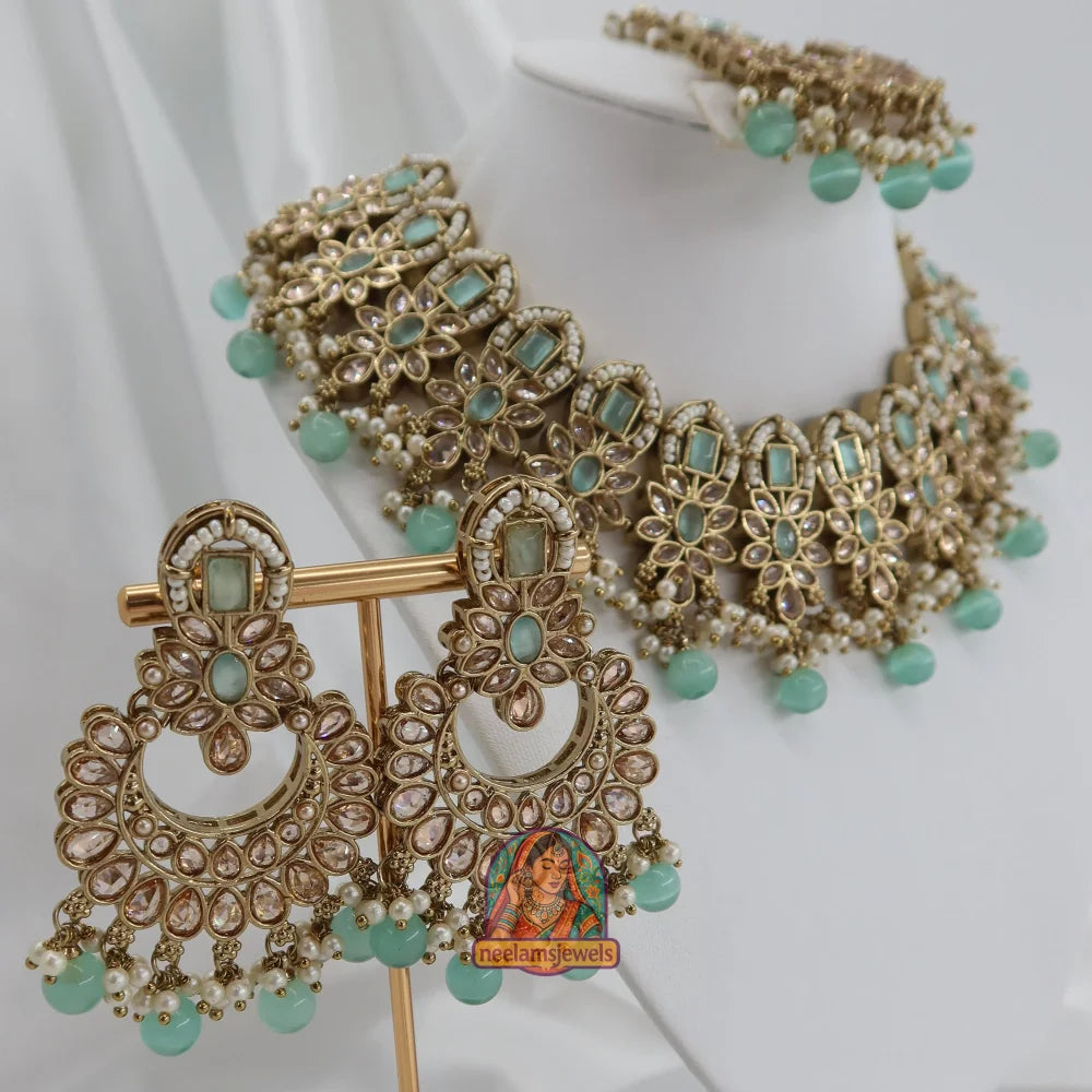 Pari Necklace Set (Baby Blue)