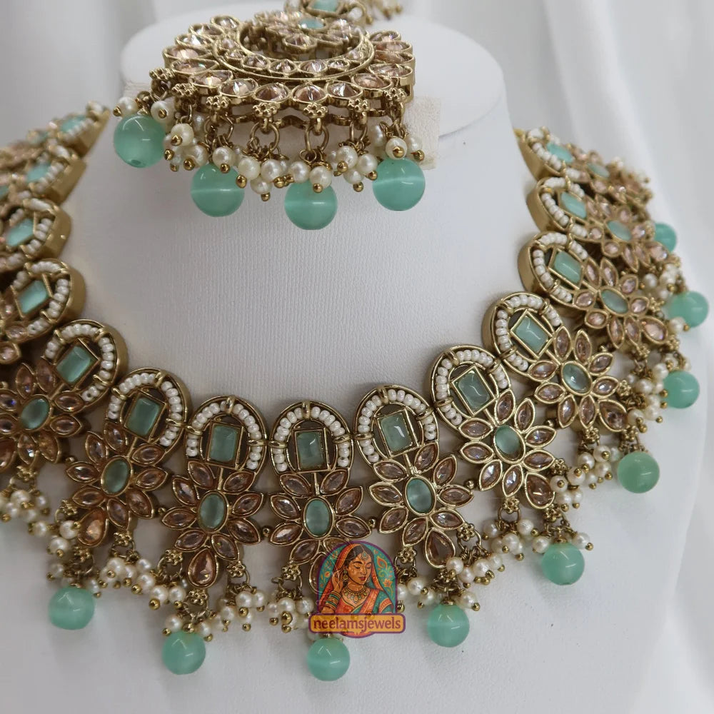 Pari Necklace Set (Baby Blue)