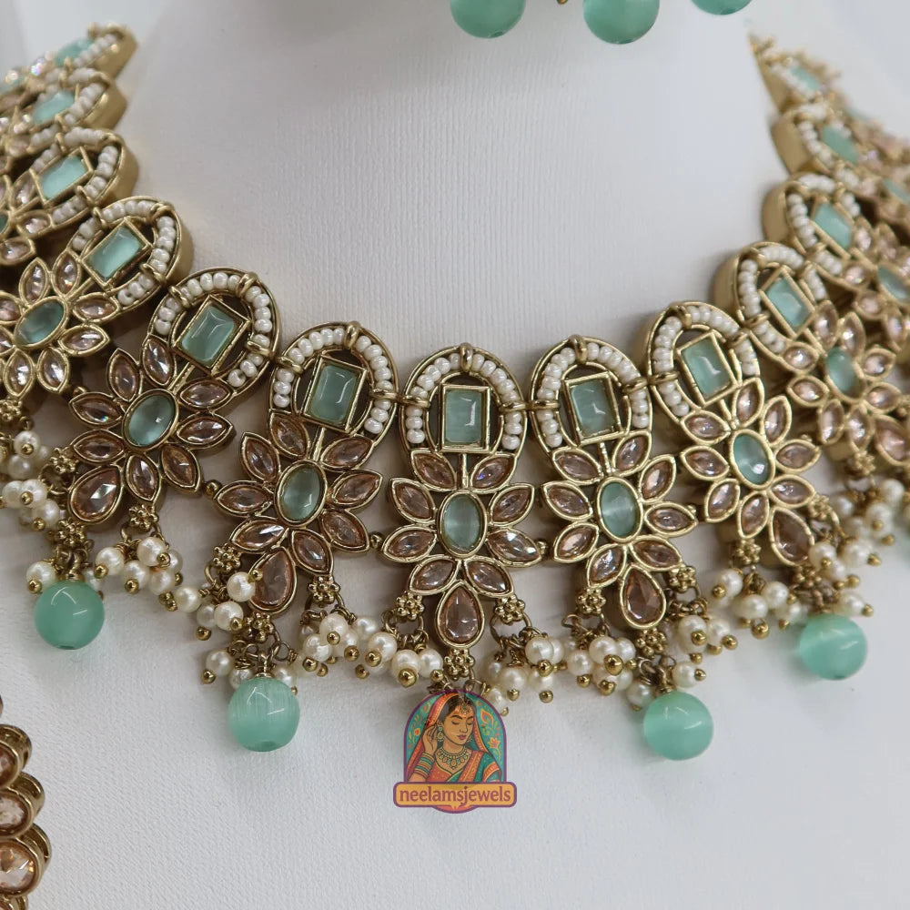 Pari Necklace Set (Baby Blue)
