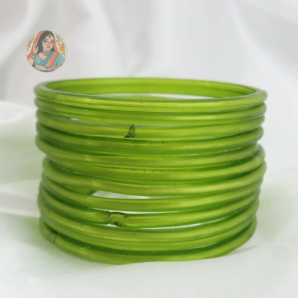 ’Parrot Green’ Rang Pakka Glass Bangle Set