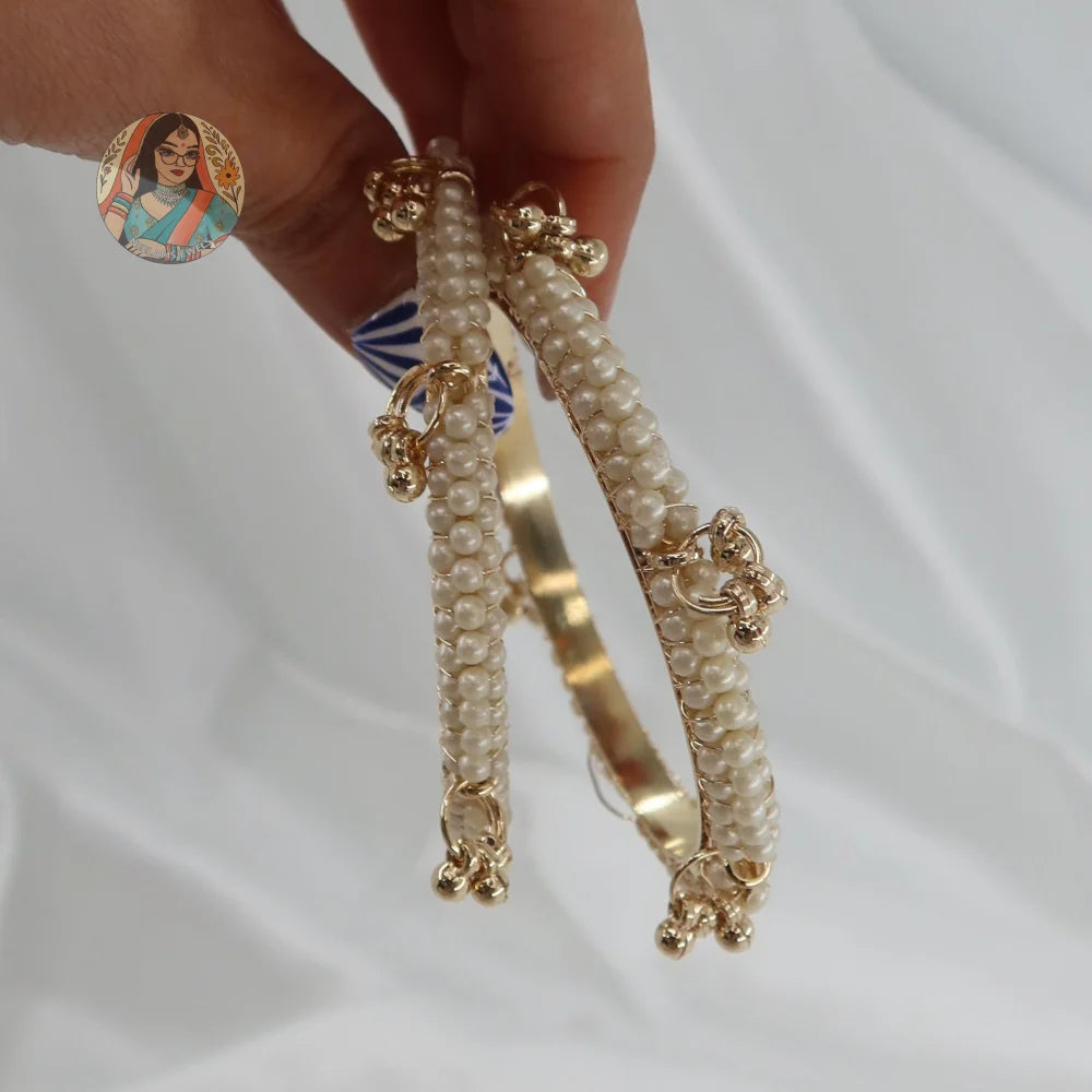 Pearl Ghungroo Bangles (2)