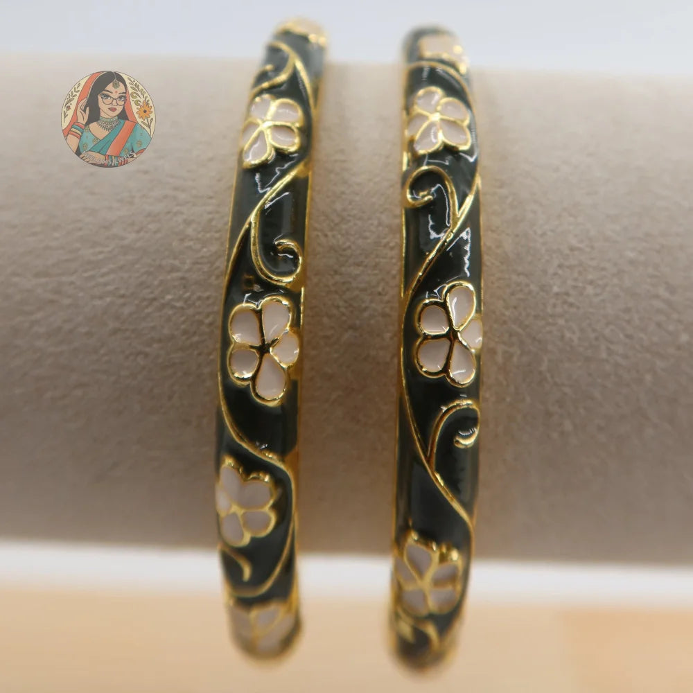 Phoolkari Meenakari Bangle 4 - Green/Cream