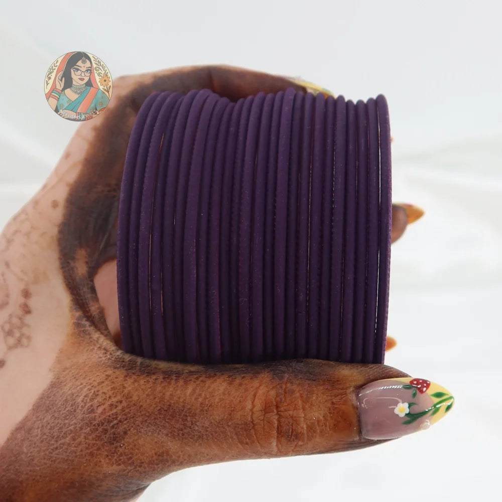 ’Plum’ Plain Matte Bangle Set
