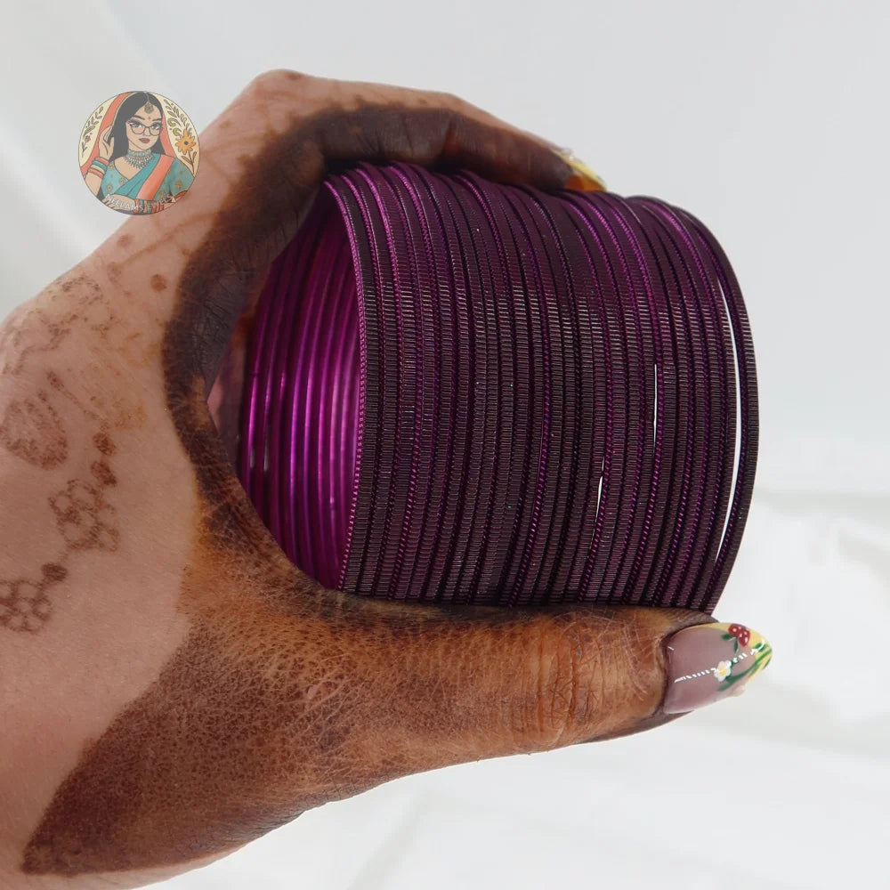 ’Plum’ Shiny Plain Bangle Set