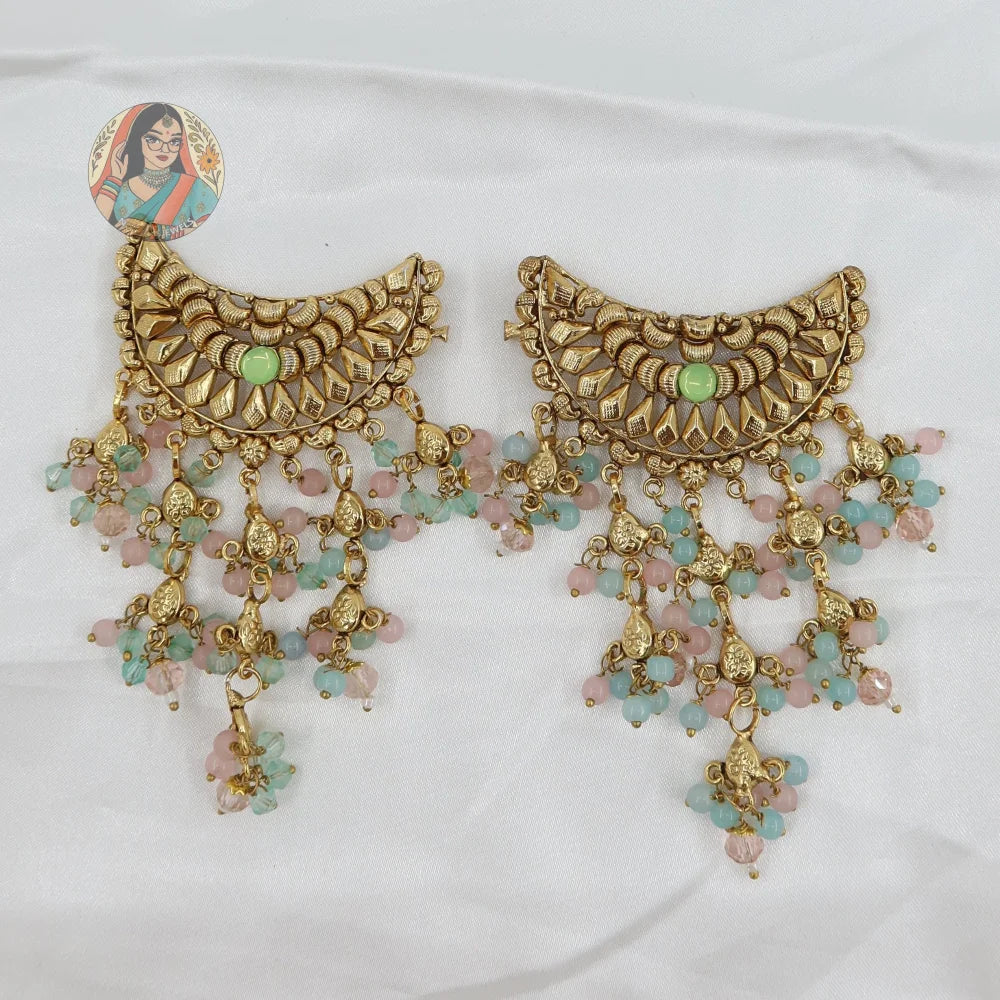 Praneeta - Panjabi Gold Hair Pins - C