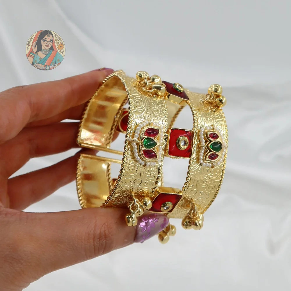 Pratima Gold Cuff/Bracelet - B