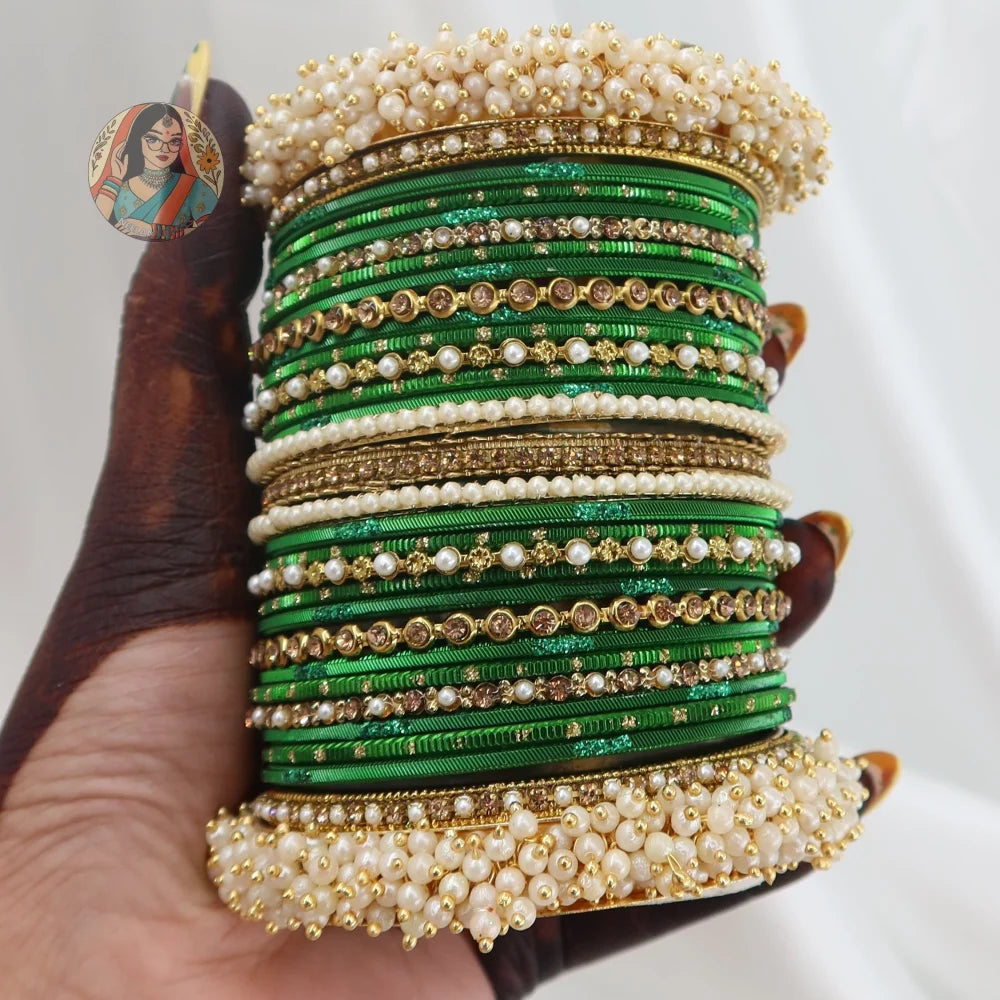 Preet Bangle Set: Green