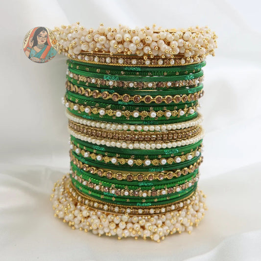 Preet Bangle Set: Green