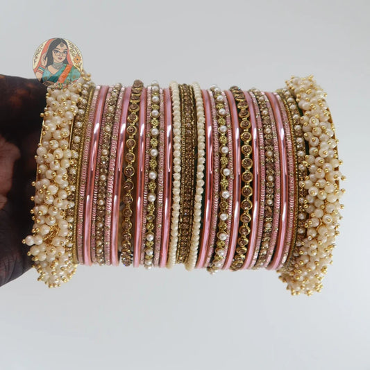 Preet Bangle Set: Pink