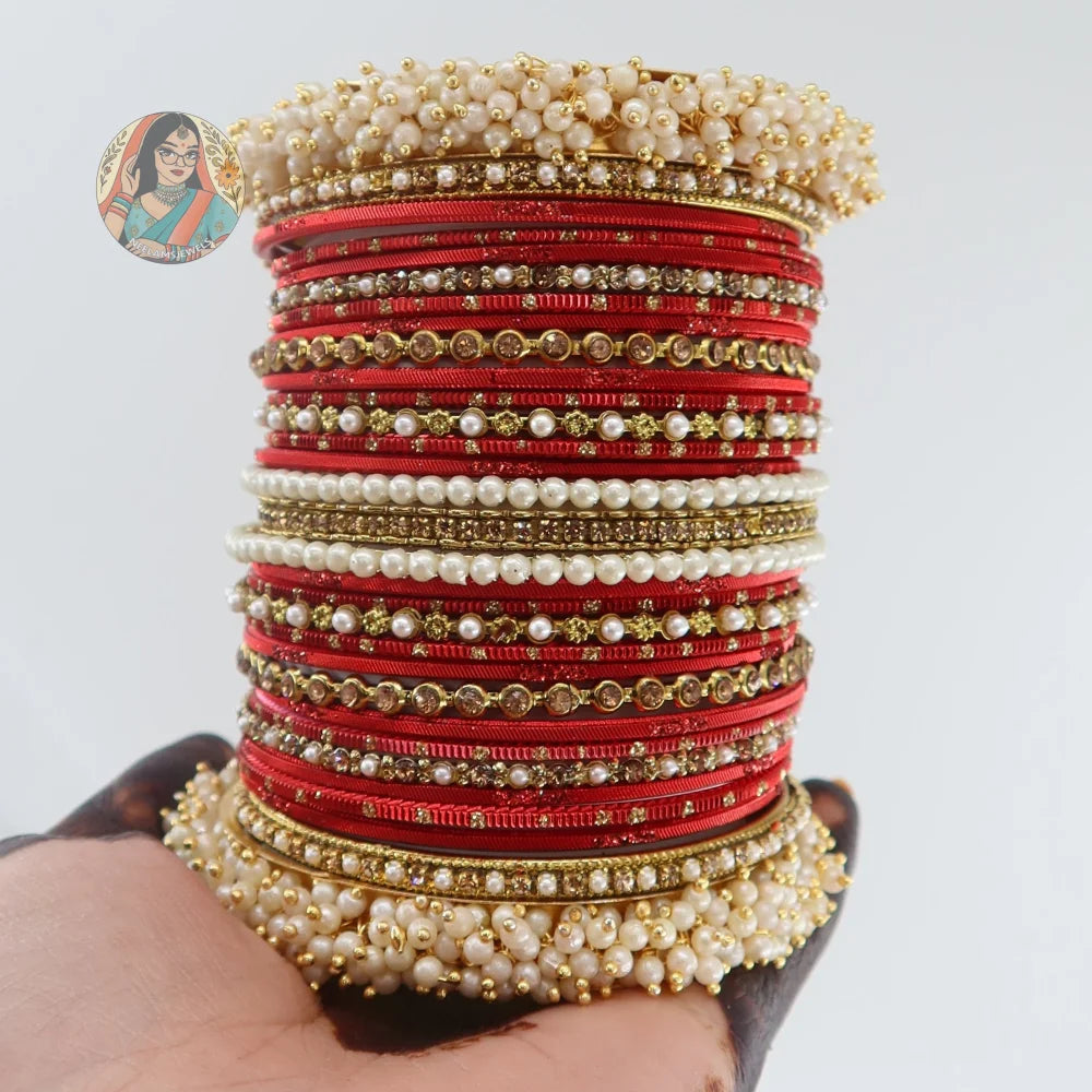 Preet Bangle Set: Red