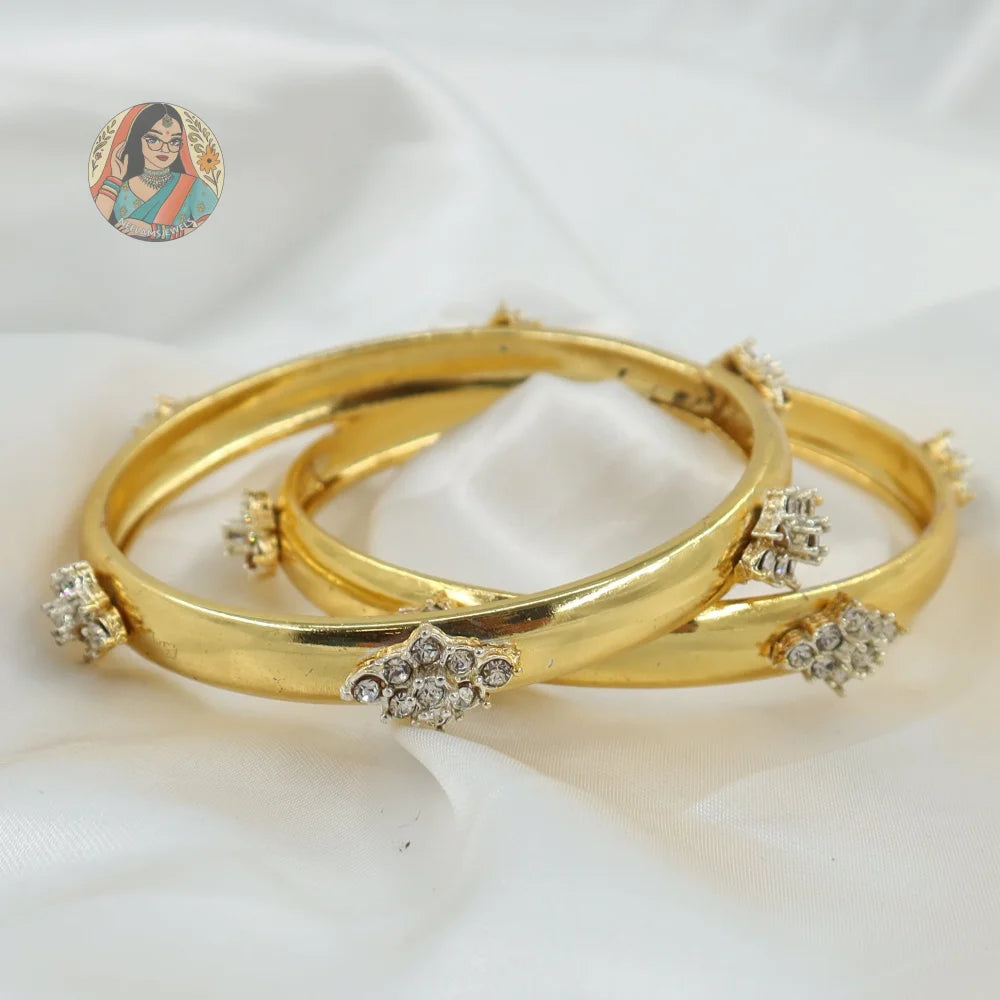 Preet Bangle Stack (Gold)