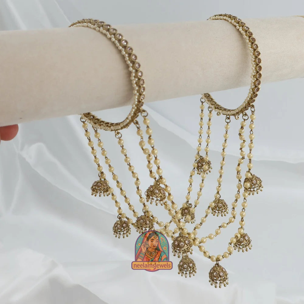 Presh Connected Jhumka Bangle
