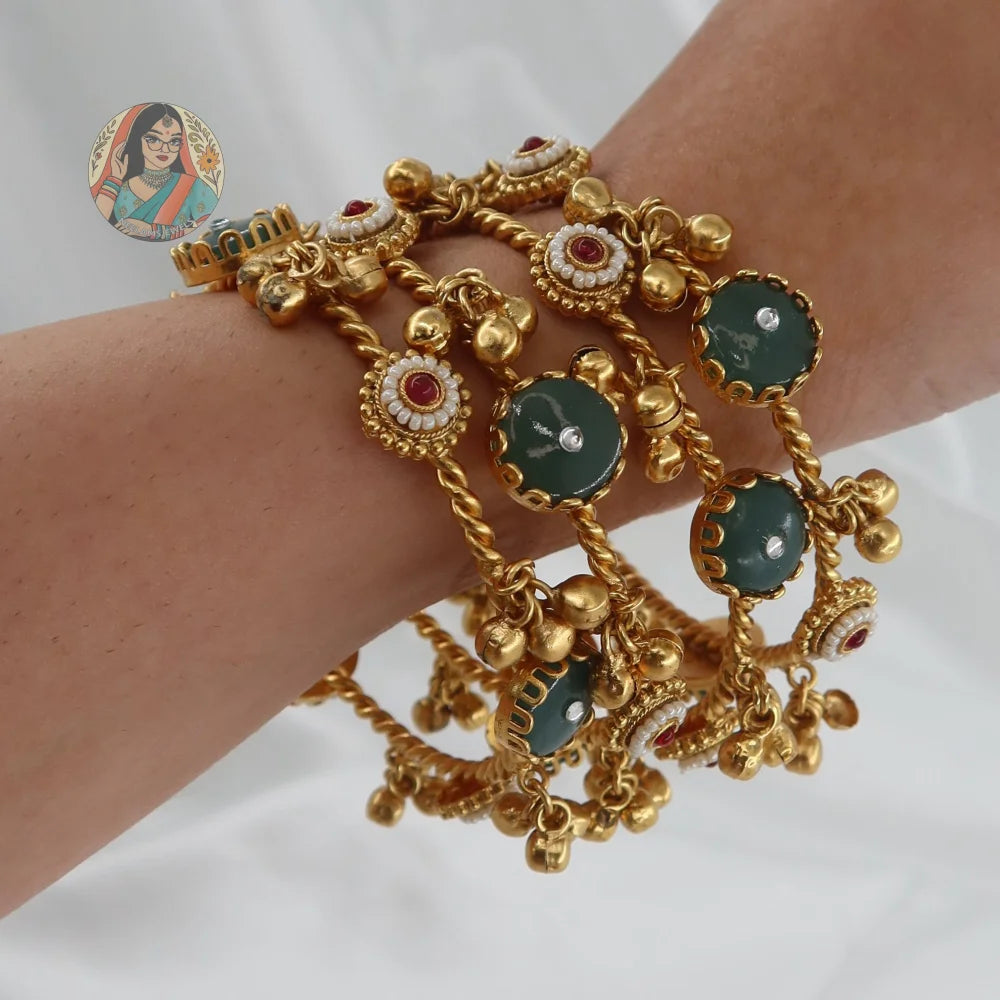 Priya Ghungroo Bangles (4)