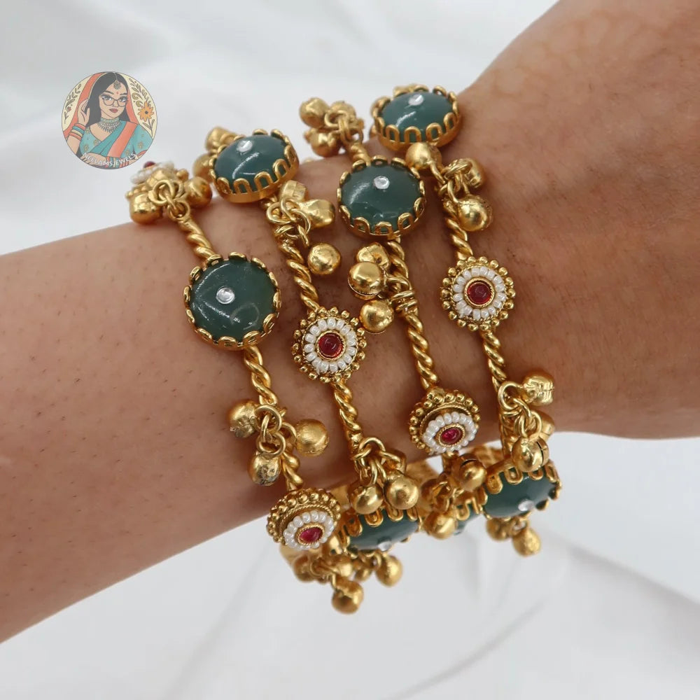 Priya Ghungroo Bangles (4)