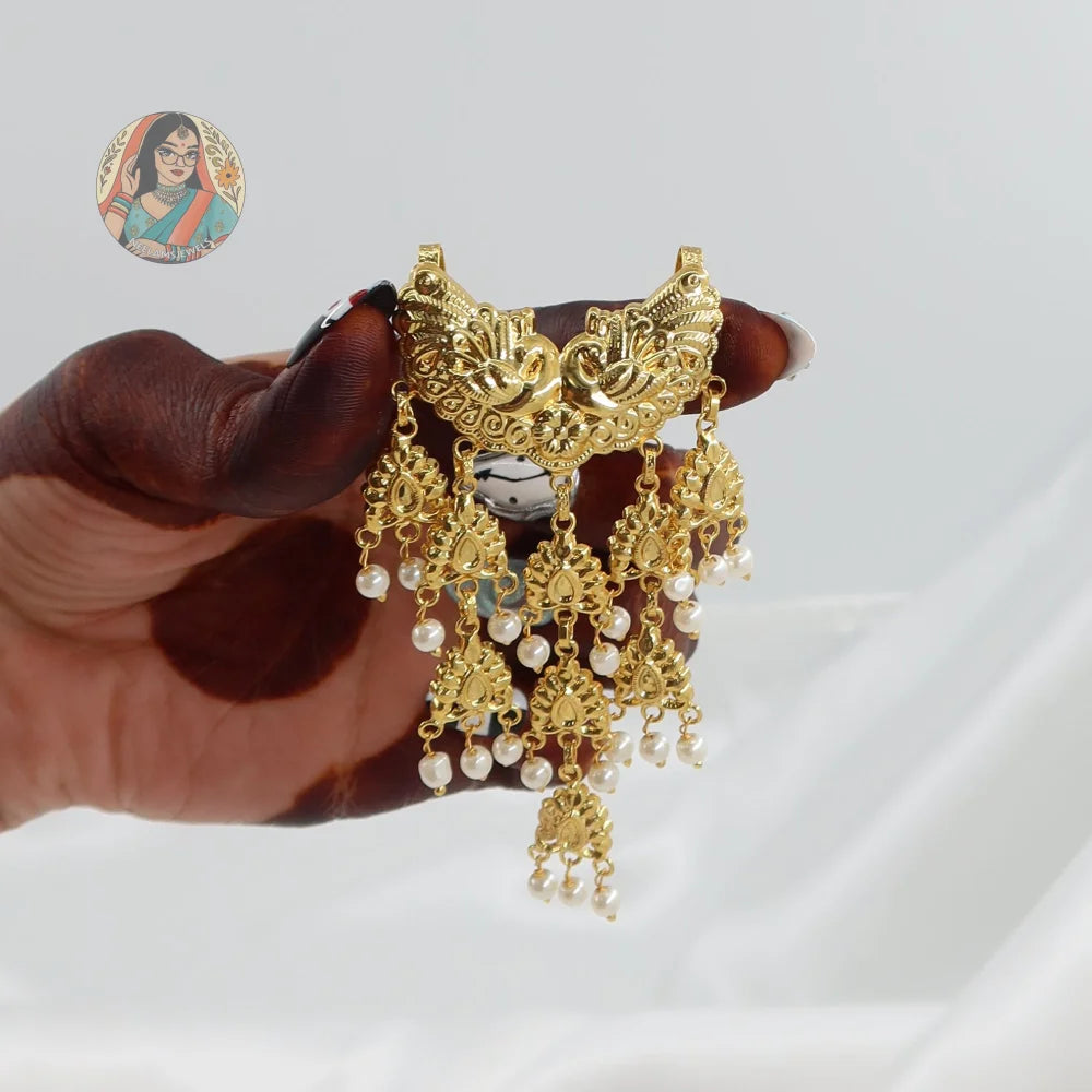 Priya - Panjabi Gold Hair Pins