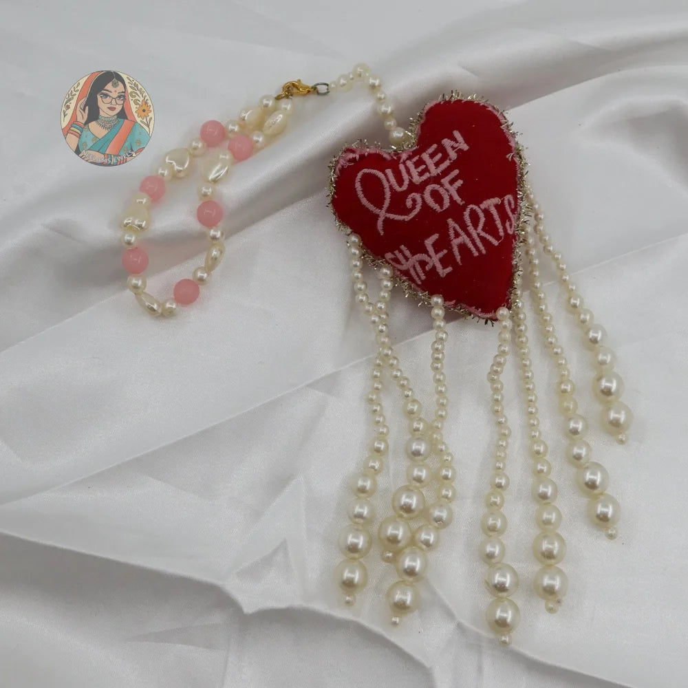 Queen of Hearts Latkan/Bracelet