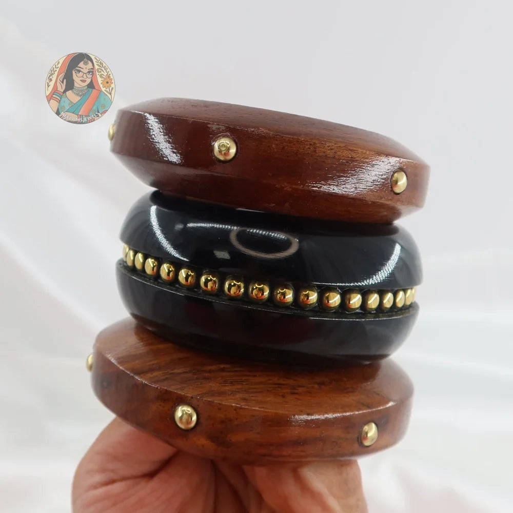 Rasha Wooden/Resin Bangle Stack