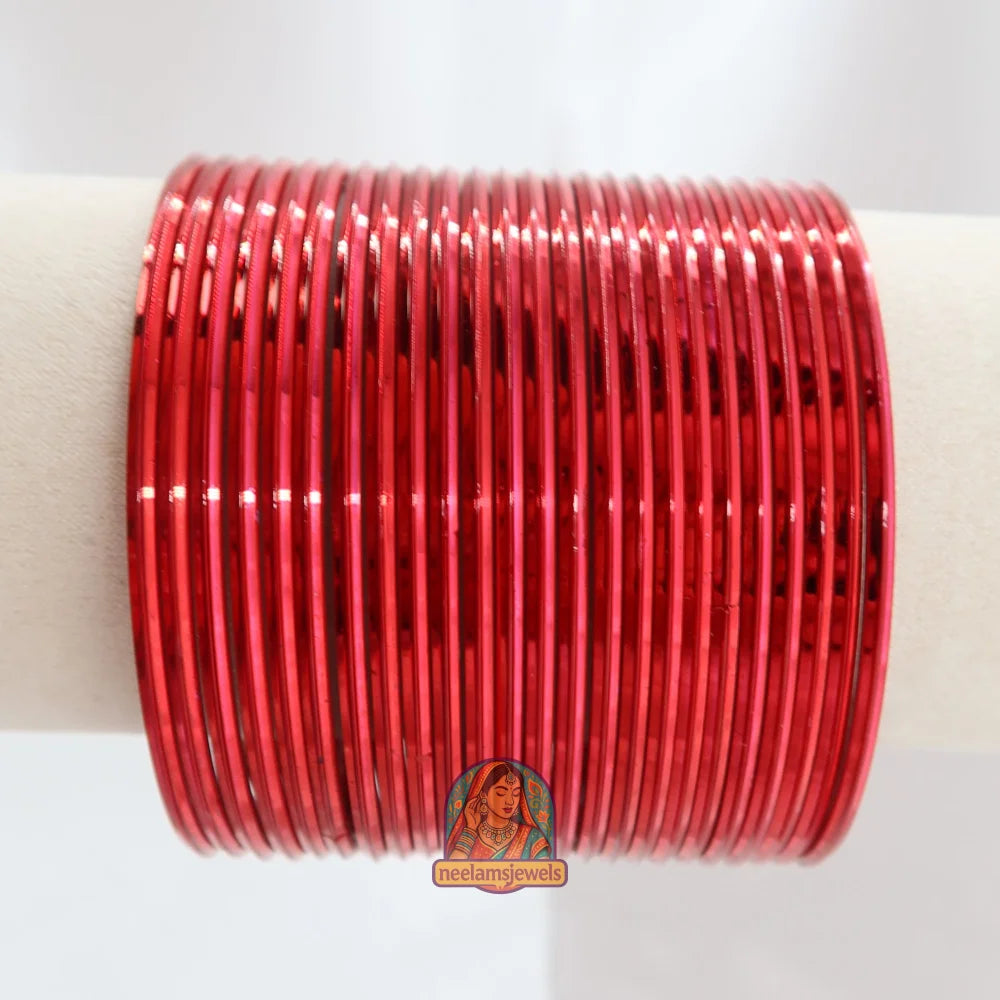 ’Red’ Metallic Bangle Set