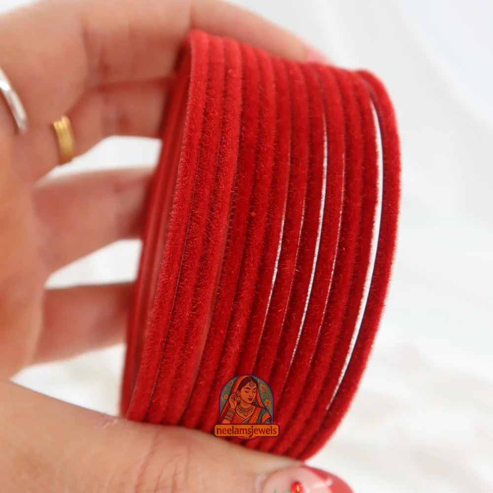 ’Red’ Velvet Bangle Set 2.10