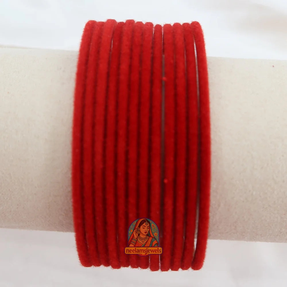 ’Red’ Velvet Bangle Set 2.10