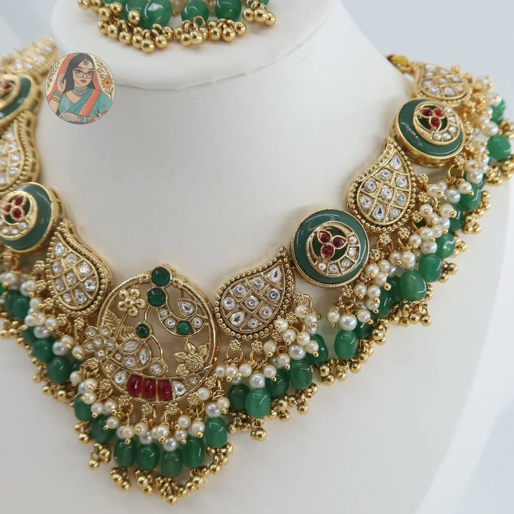 Riwayaat Necklace Set
