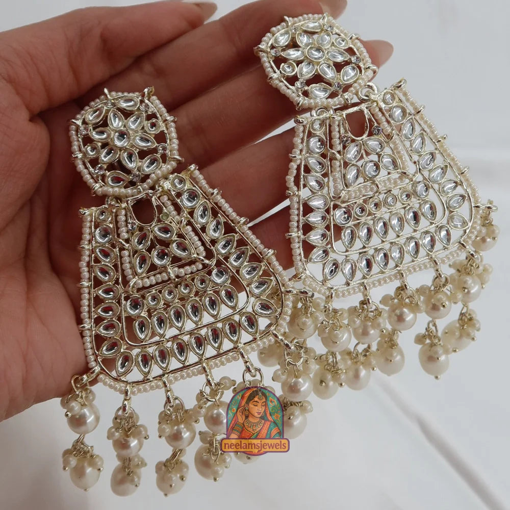 Roohani Pearl Earrings