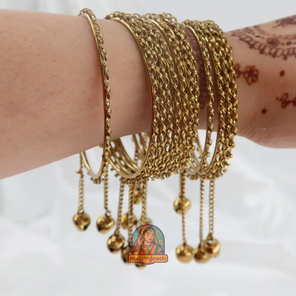 Rutuja Ghungroo Bangles (Golden)