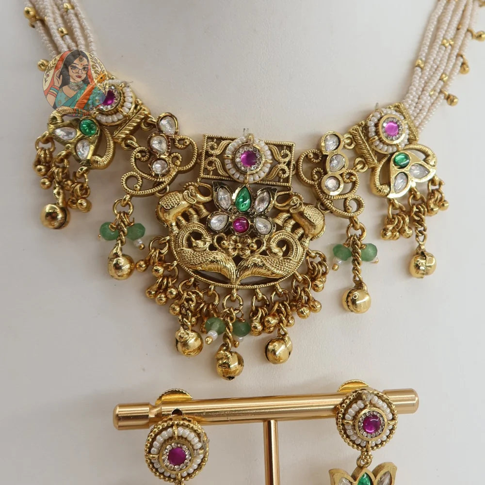Saachi Heritage Necklace Set