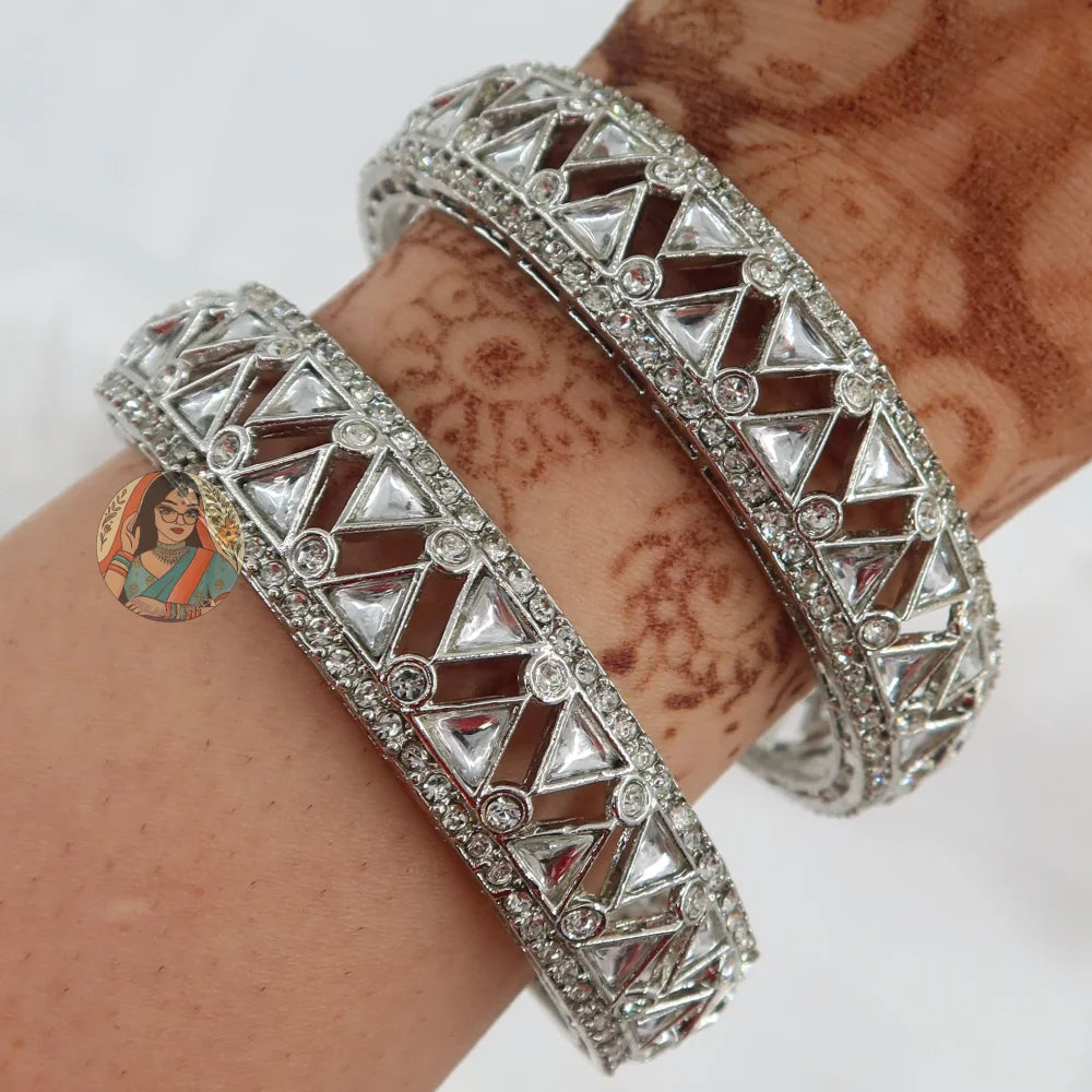 Saanvi Silver AD Bangles