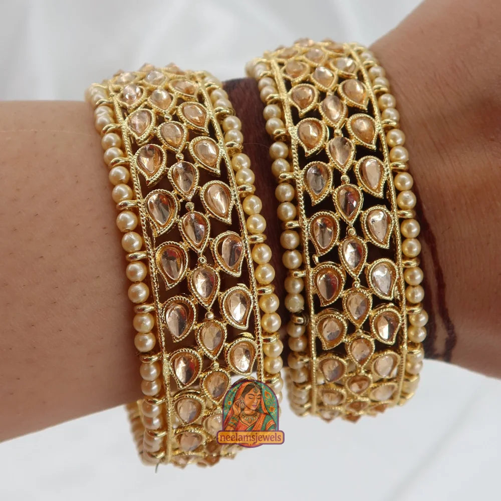 Sajda Pearl Bangles (Copy)