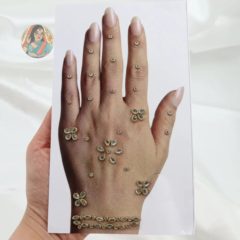 Sana - Mehndi Sticker
