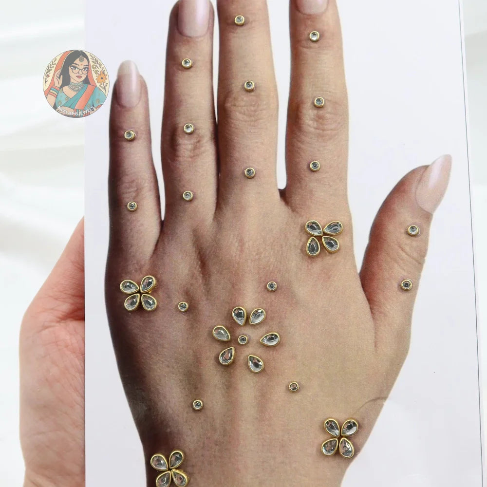 Sana - Mehndi Sticker