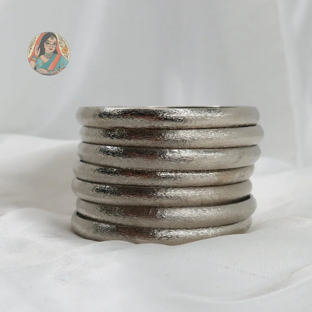 Sanjana Matte Bangle Stack (Silver)