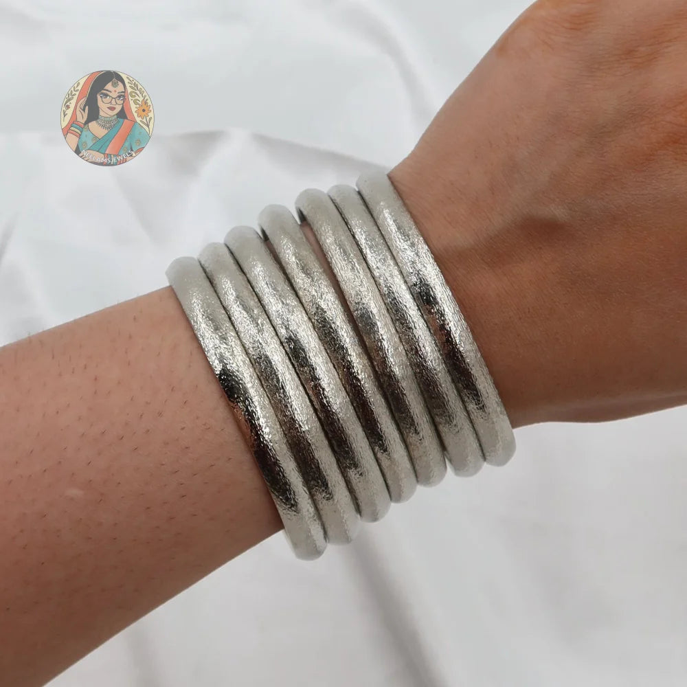 Sanjana Matte Bangle Stack (Silver)