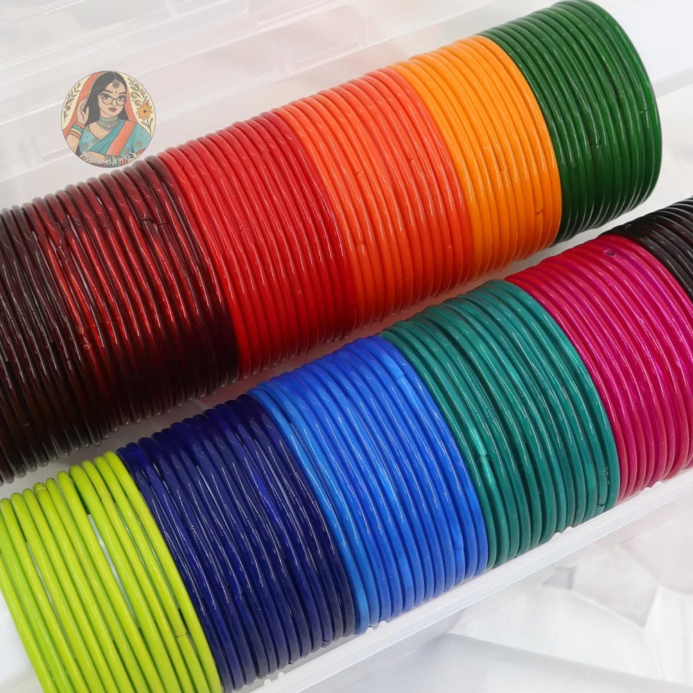 Sanjana ’Plain Glass’ Bangle Box