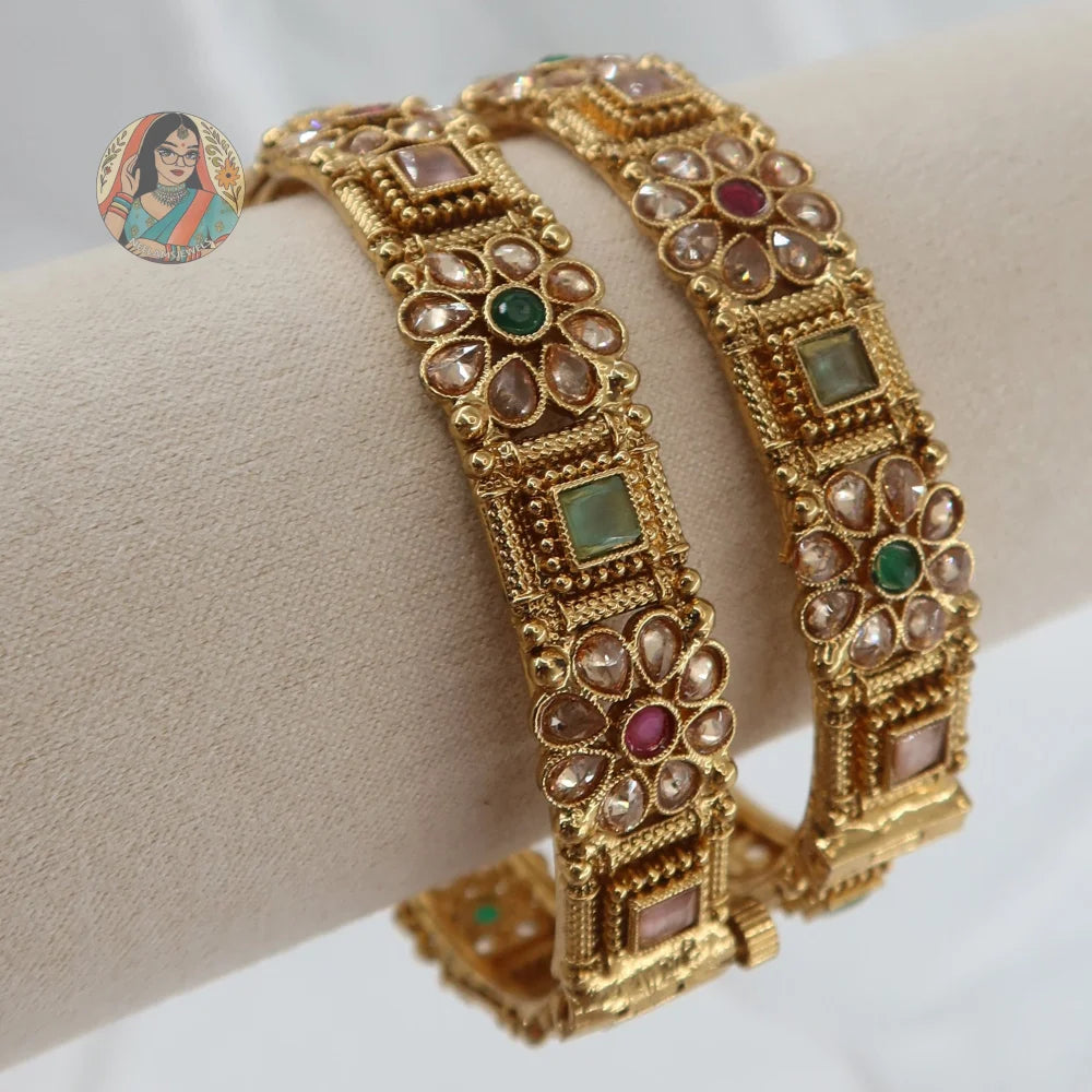 Sapna Gold Bangle Set