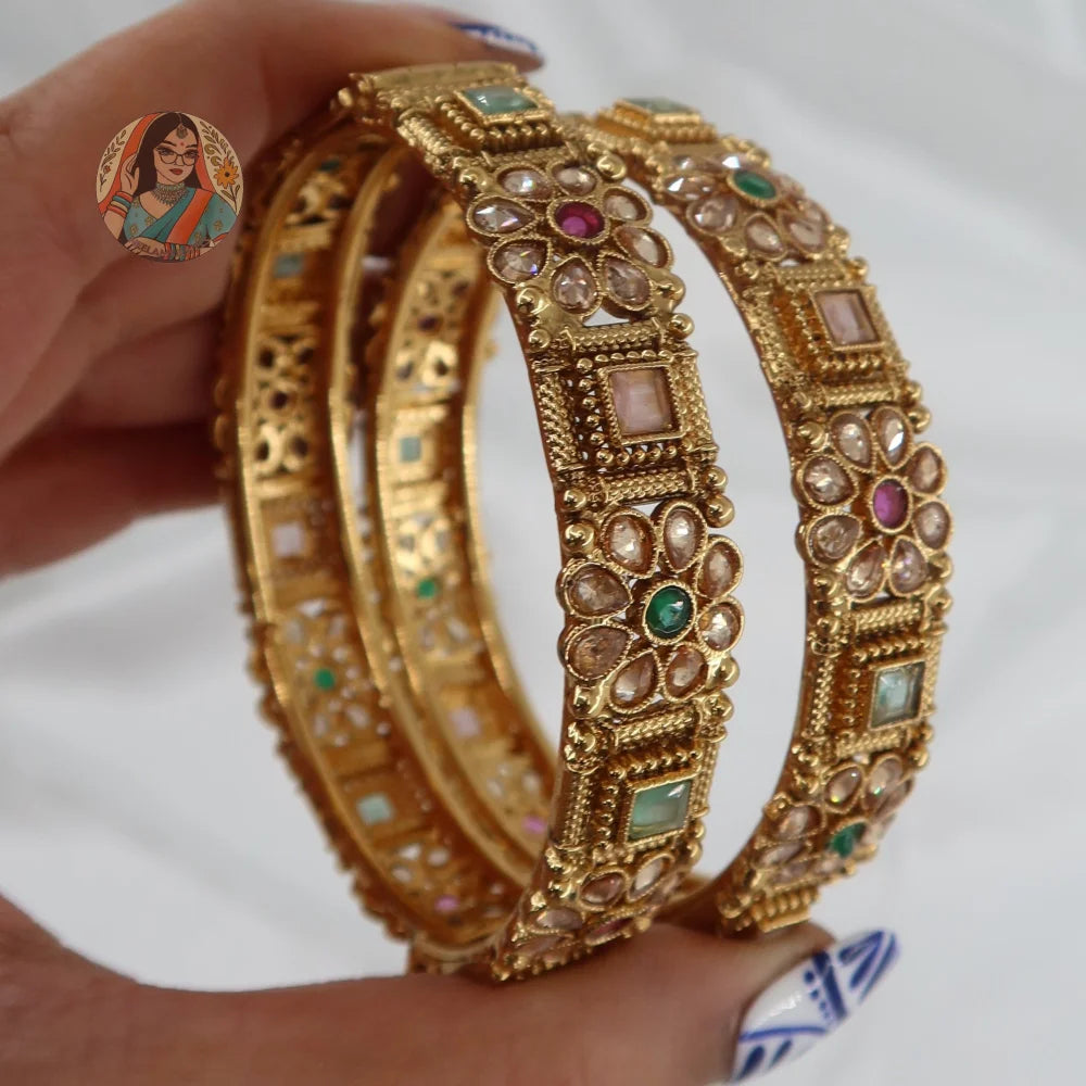 Sapna Gold Bangle Set